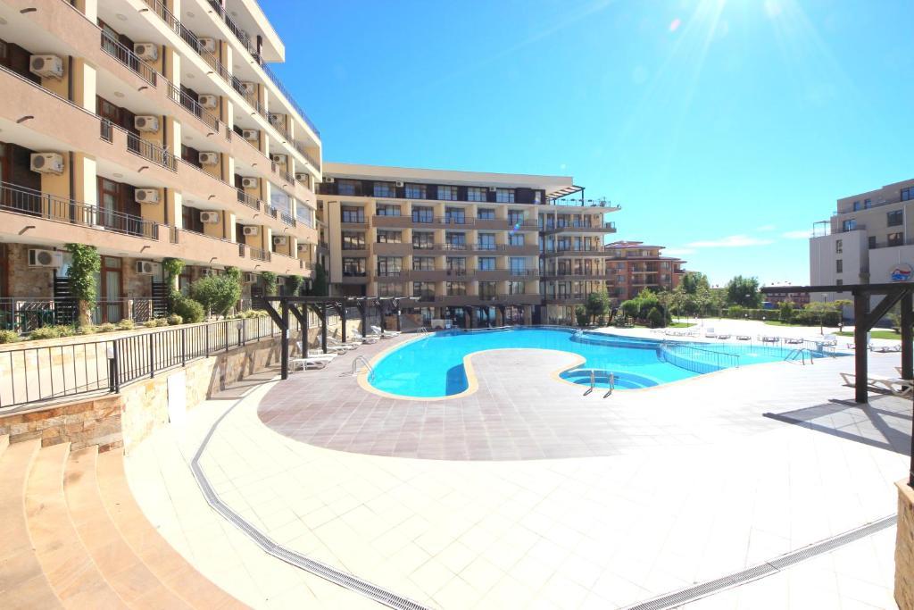 Menada Luxor Apartments Sweti Wlas Exterior foto