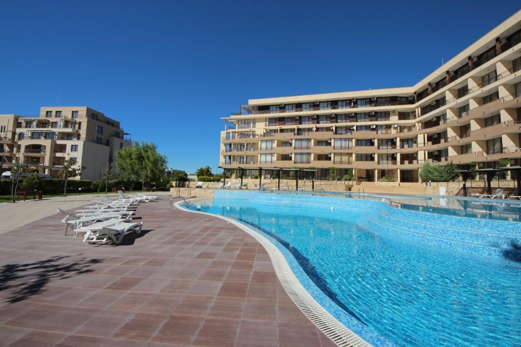Menada Luxor Apartments Sweti Wlas Exterior foto